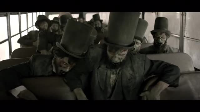 Папаша зомбомалыша