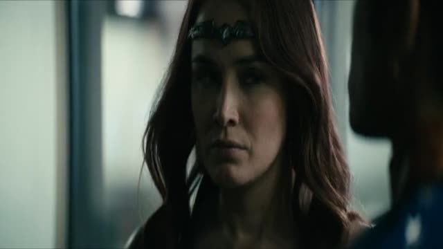 Нам нужно идти сейчас
