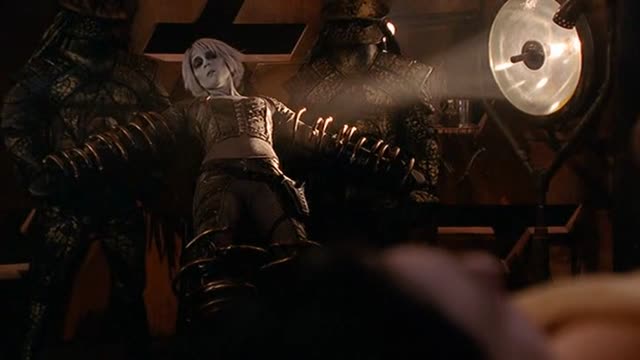 Мы в опасности. Часть 2: Путь к Катротзи